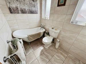 Photo 9- click for photo gallery